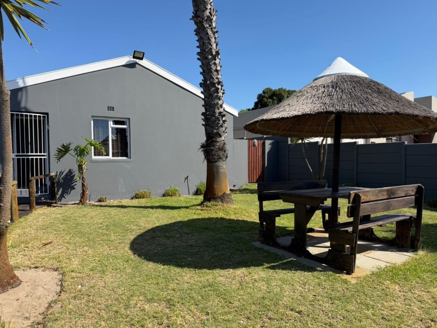 4 Bedroom Property for Sale in Milnerton Ridge Western Cape